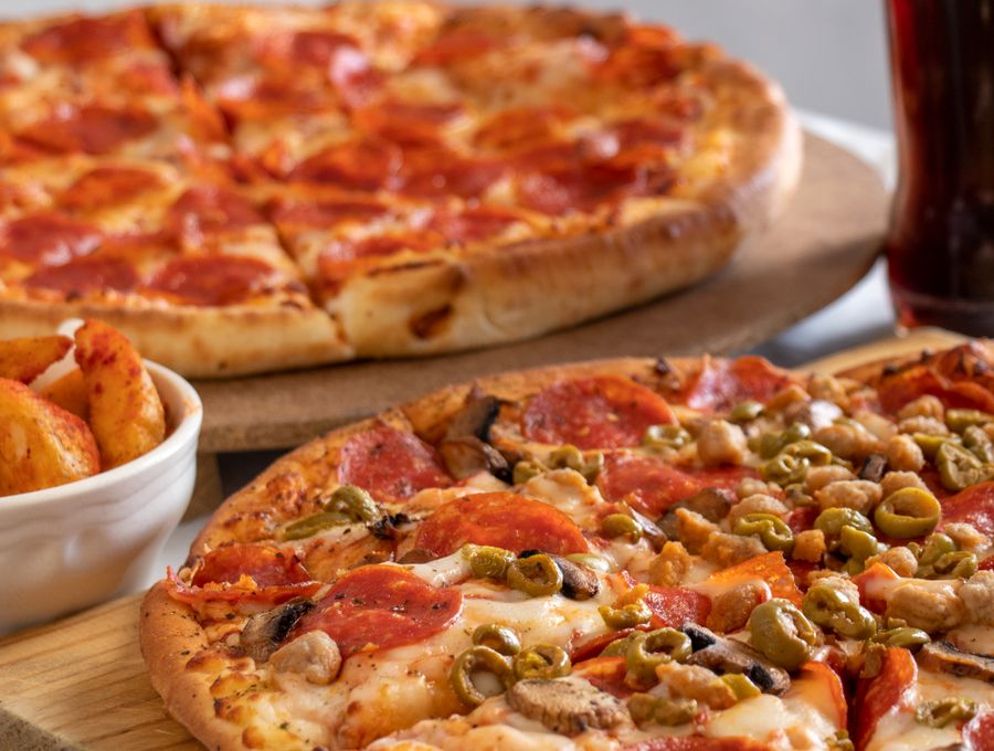 Pizza Diavola au salami piquant — pizzeria à Spa